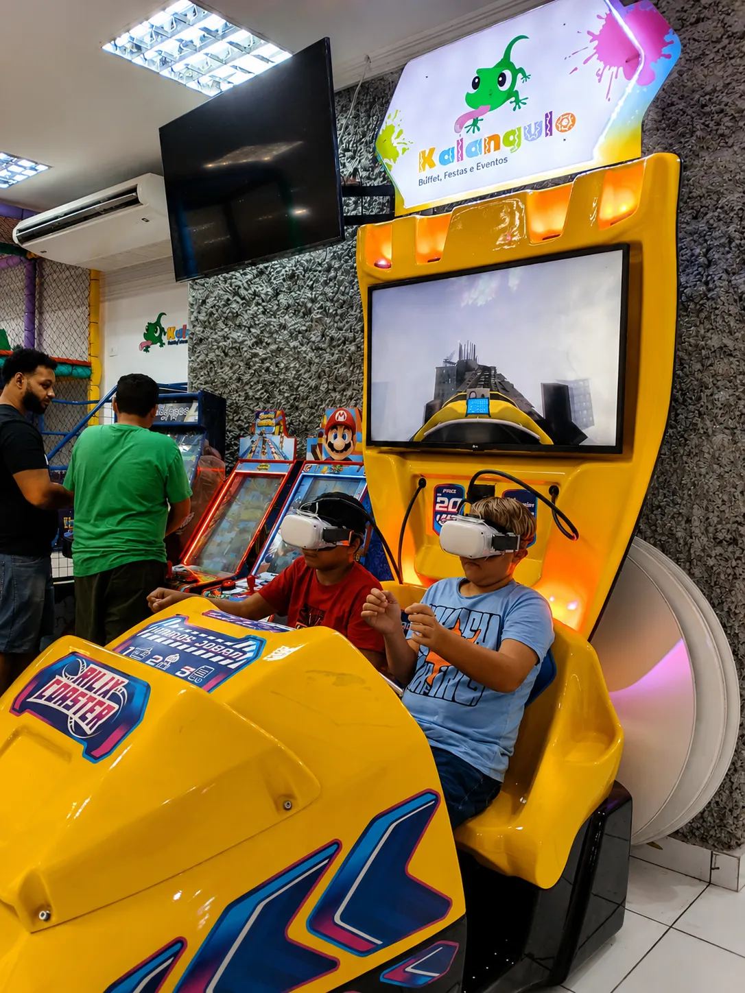 Jogos e simuladores de realidade virtual